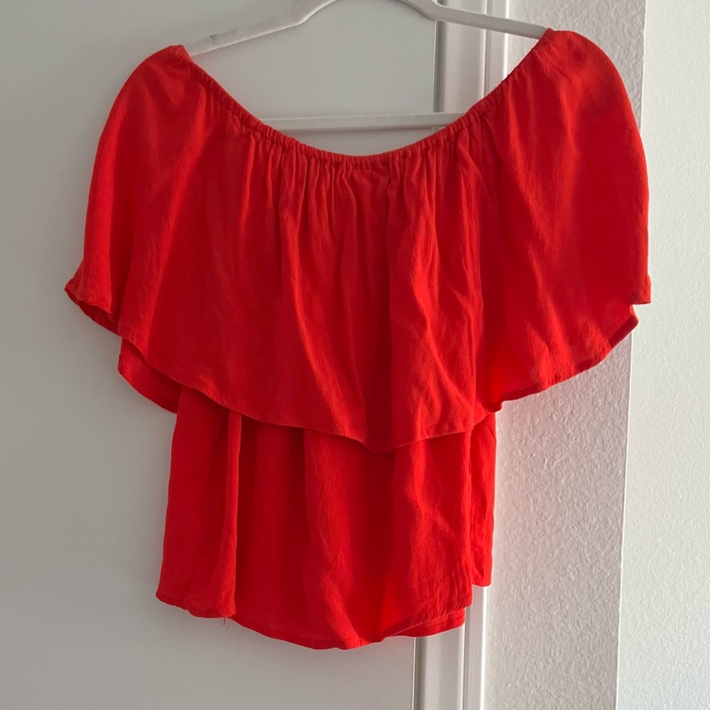 Holding Horses Anthropologie Red Off the Shoulder Scoop Neck Flowy Flirty Blouse - Picture 3 of 10